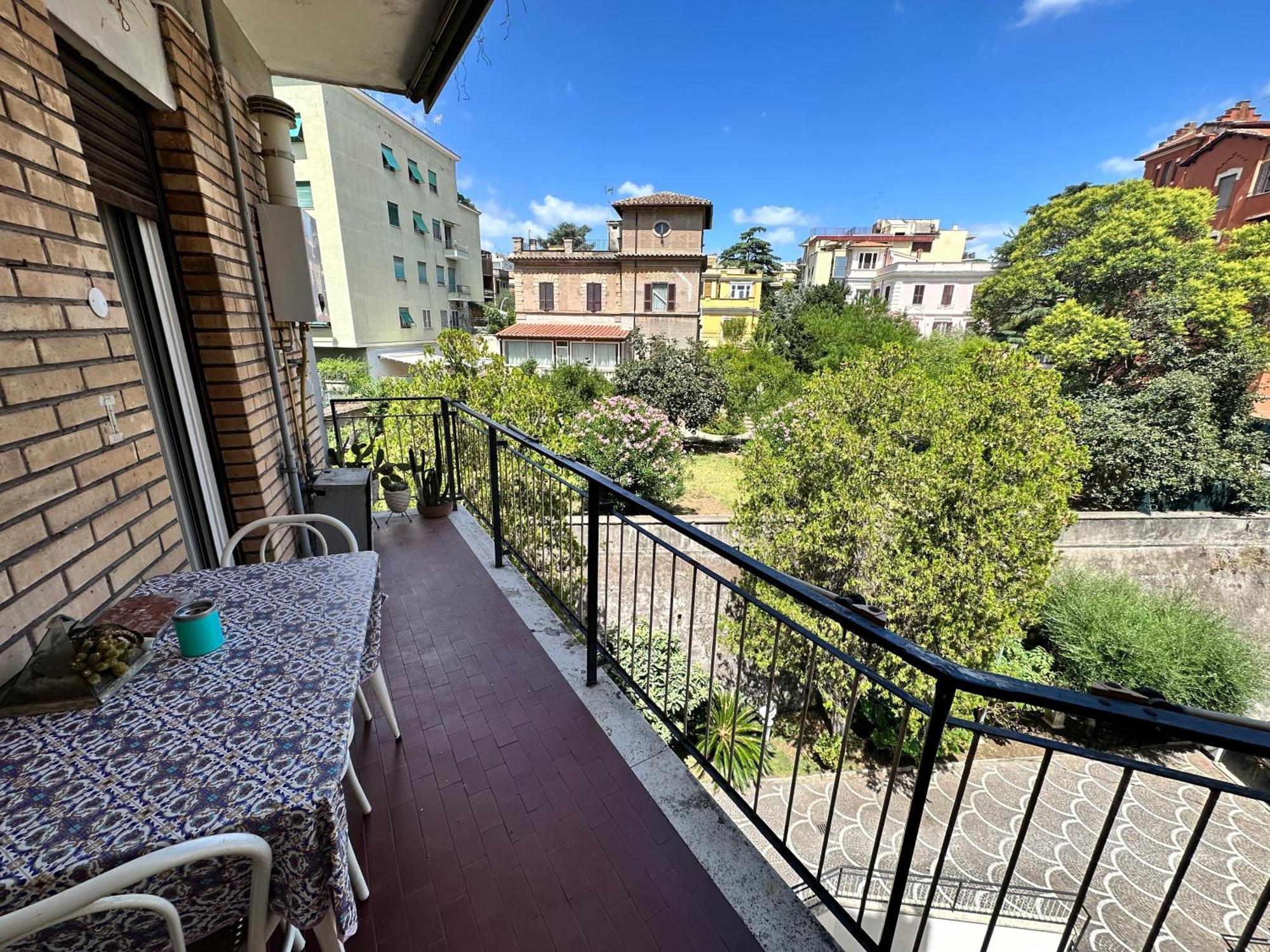 Roma Manuela'S Cozy Guest House Trastevere Ngoại thất bức ảnh